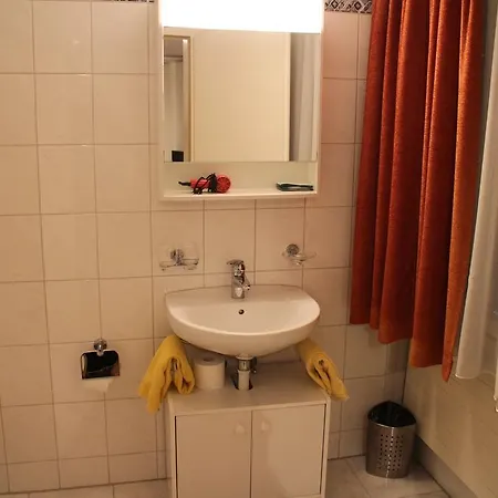 Adler Central Szálloda 2*