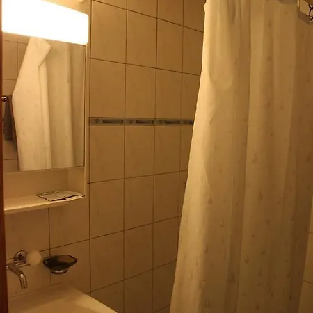 Adler Central Hotel 2*